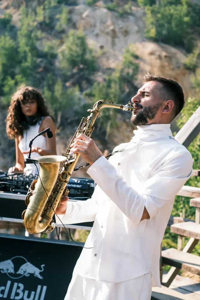 Saxtime Music - Devils Town Red Bull