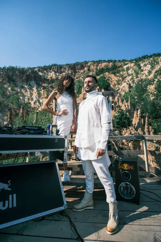 Saxtime Music - Devils Town Red Bull